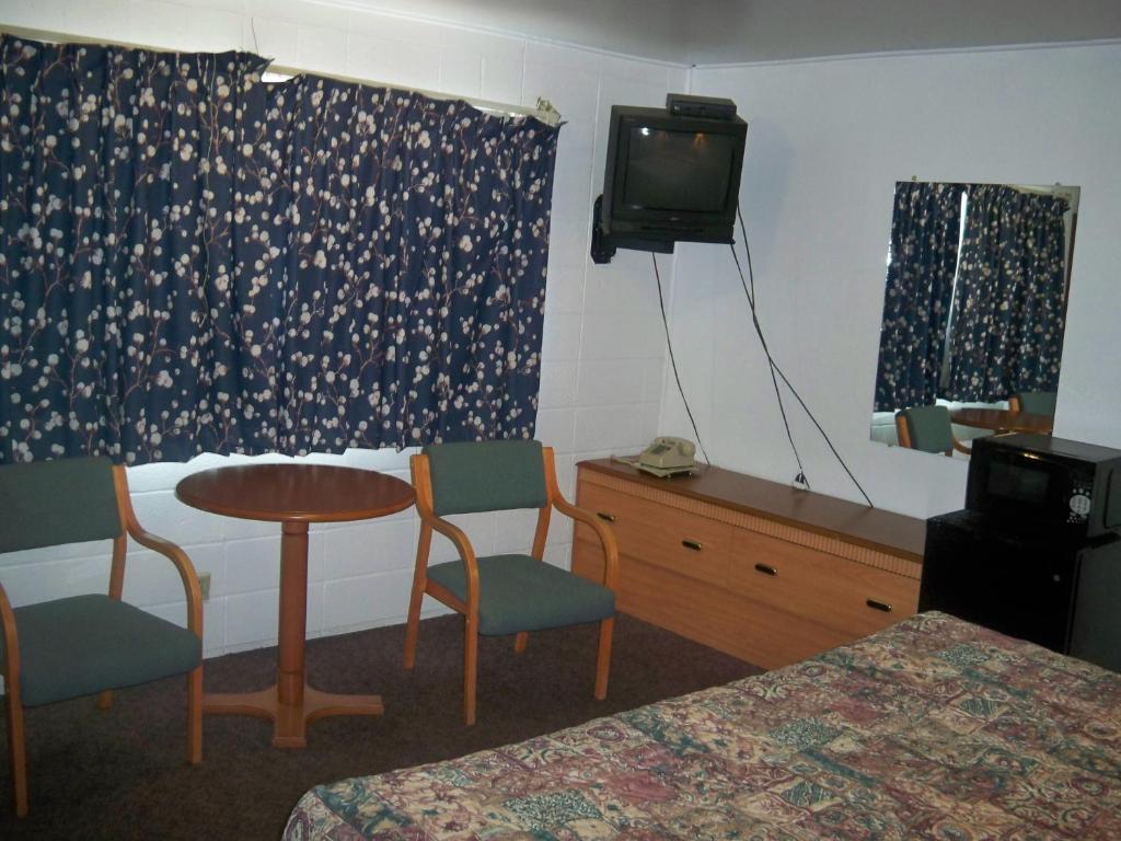 Desert Skies Motel Gallup Quarto foto